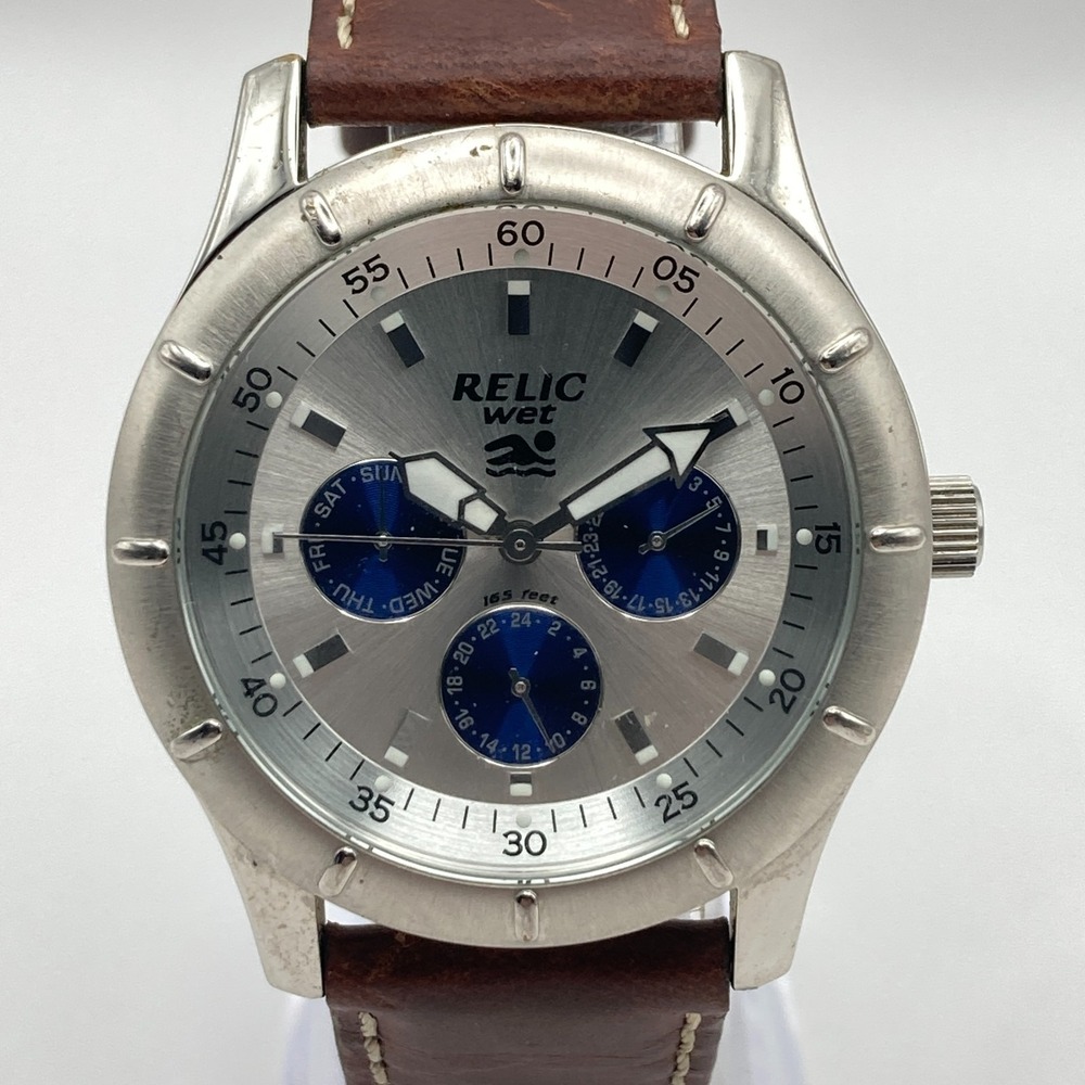 Relic Wet Men's Watch Silver Tone 39mm Blue Day Date WR 50M New Battery 9"